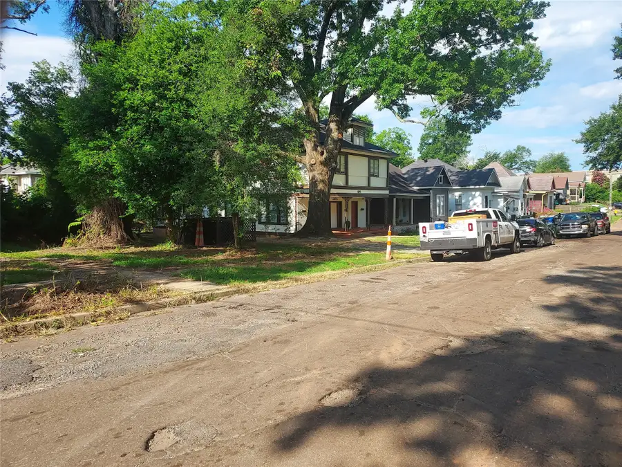 553 Dalzell Street, Shreveport, LA 71101 - #2