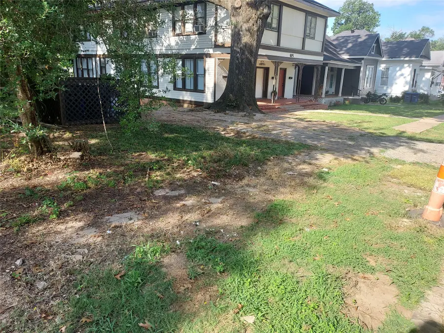 621 Wyandotte Street, Shreveport, LA 71101 - #2