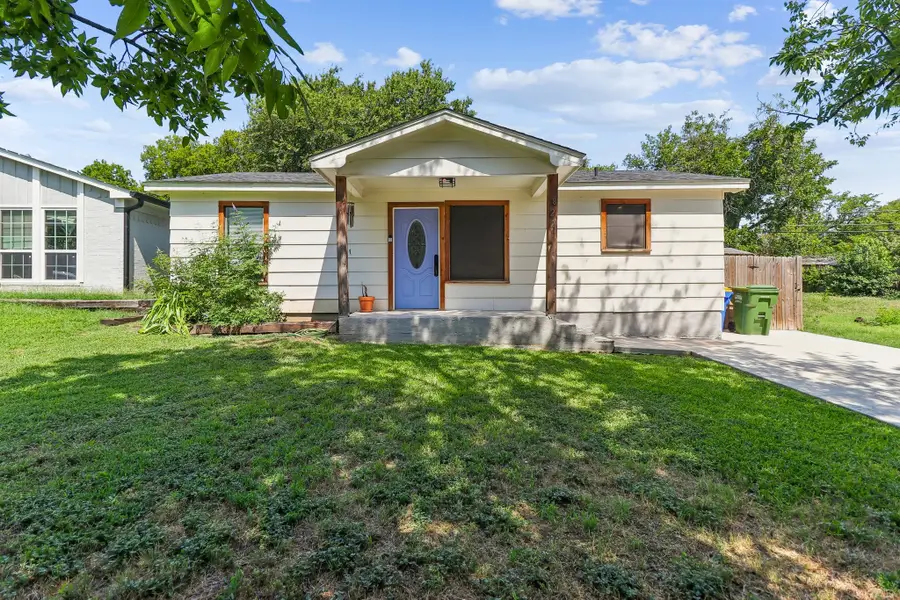 822 Mirike Drive, White Settlement, TX 76108 - #2