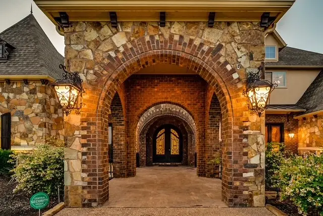 7001 Diamond Oaks Drive, Mansfield, TX 76063 - #2