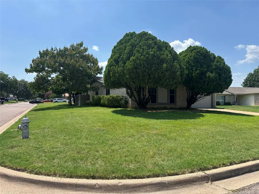 3701 South Court, Fort Worth, TX 76133 - #2