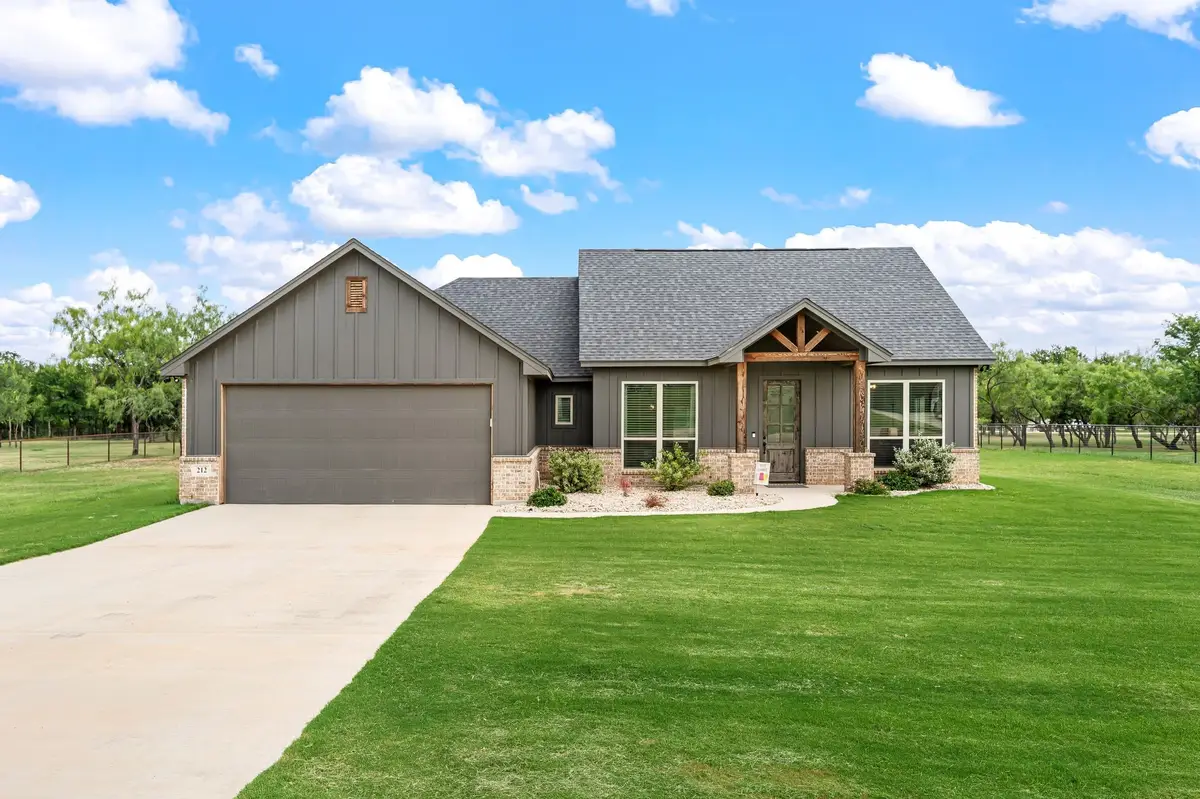 212 Jimmy Lane, Millsap, TX 76066 - #1
