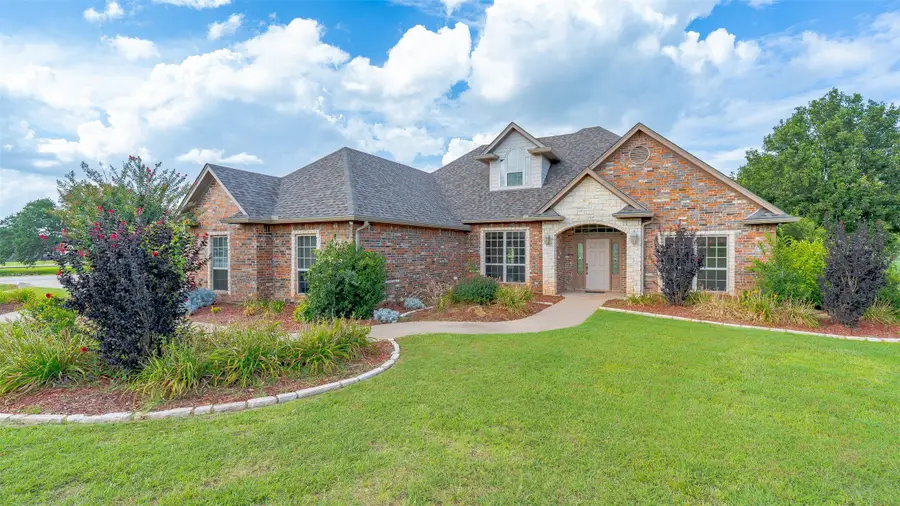 2300 E Emerald Bend Court, Granbury, TX 76049 - #2