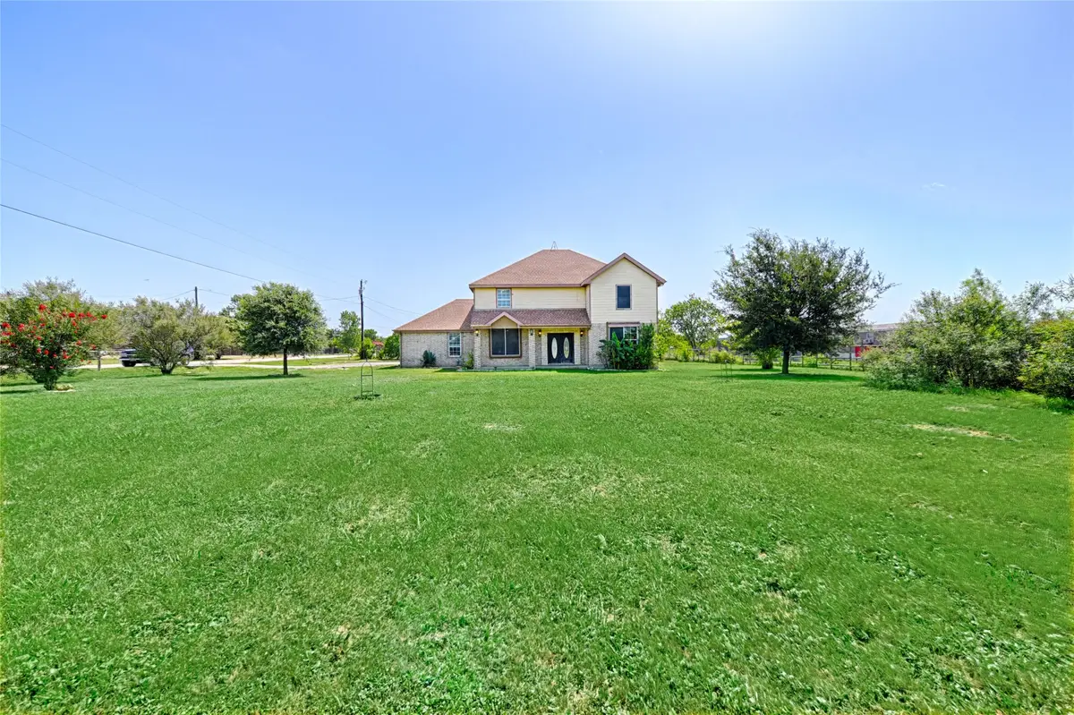 8700 Sallys Way, Alvarado, TX 76009 - #1