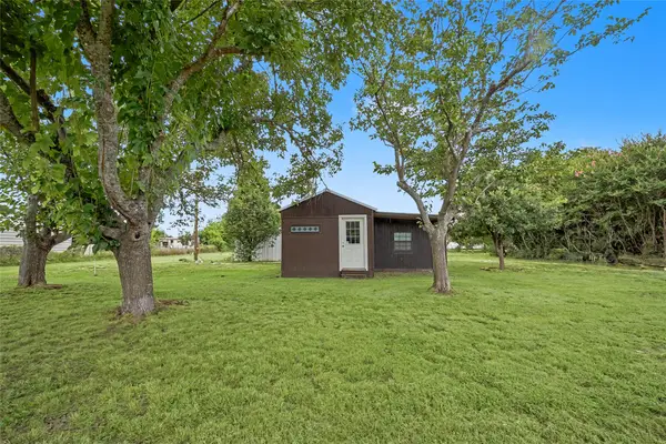 1304 Terry Drive, Willow Park, TX 76008