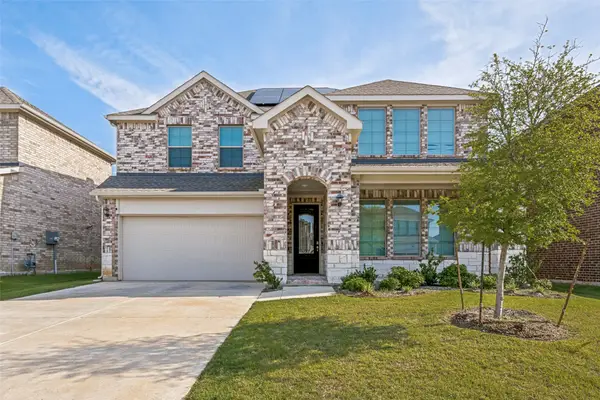 8136 Trudy Lane, Fort Worth, TX 76120