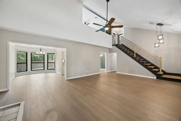 4321 Bradford Drive, Grapevine, TX 76051