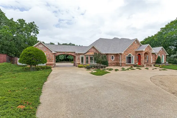 2213 Clear Creek Drive, Weatherford, TX 76087