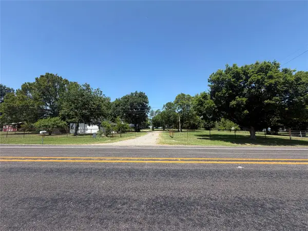 1370 Highway 34 N, Greenville, TX 75401