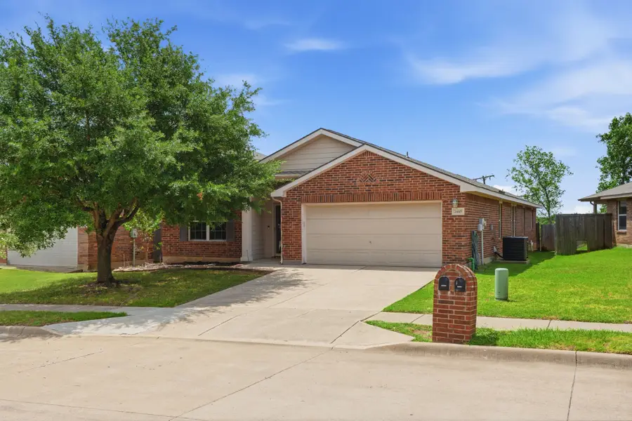 2665 Gardendale Drive, Fort Worth, TX 76120 - #2