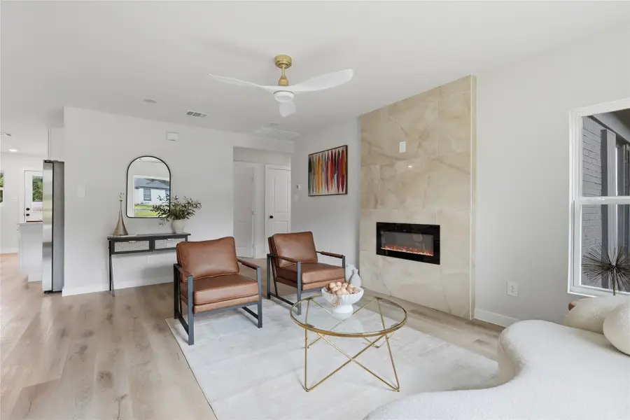 1710 Bradford Street, Irving, TX 75061 - #3