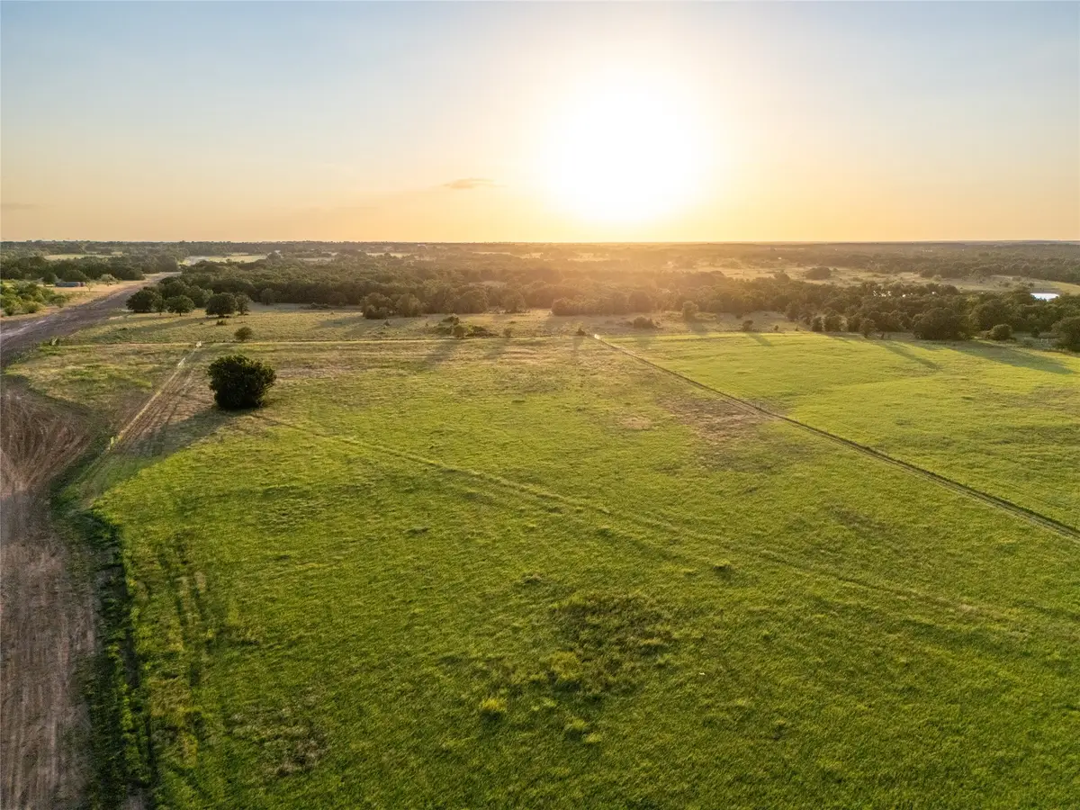 300 County Road 1475, Alvord, TX 76225 - #1