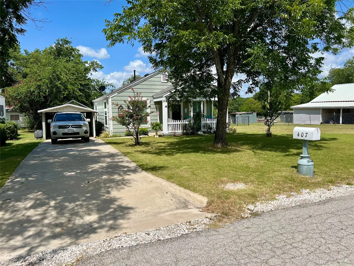 407 Baylor Street, Nocona, TX 76255 - #1