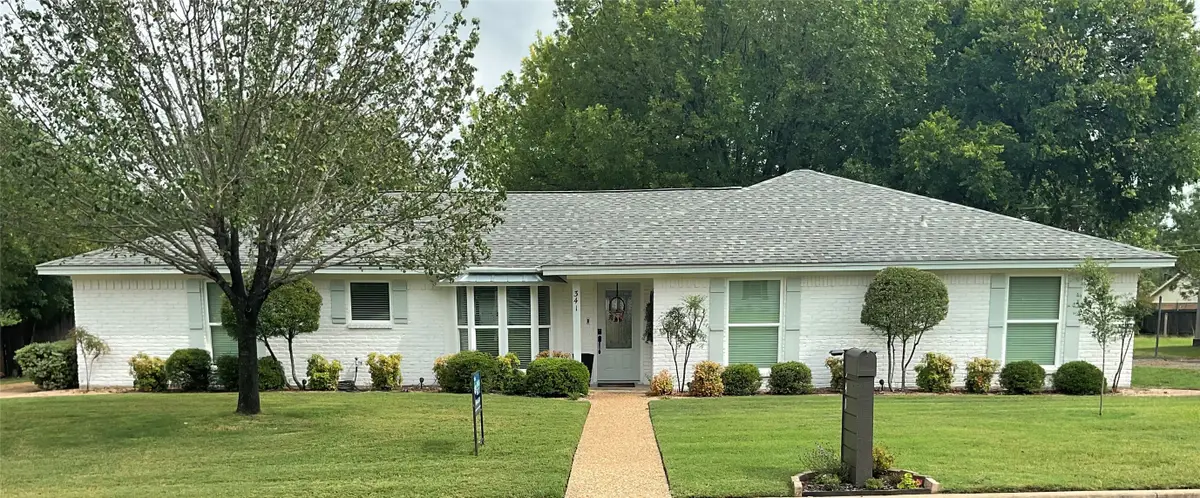341 Cedarwood Lane, Hewitt, TX 76643 - #1