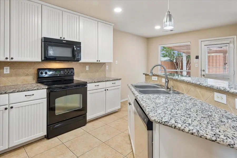 3033 Hidden Meadow Lane, Princeton, TX 75407 - #3