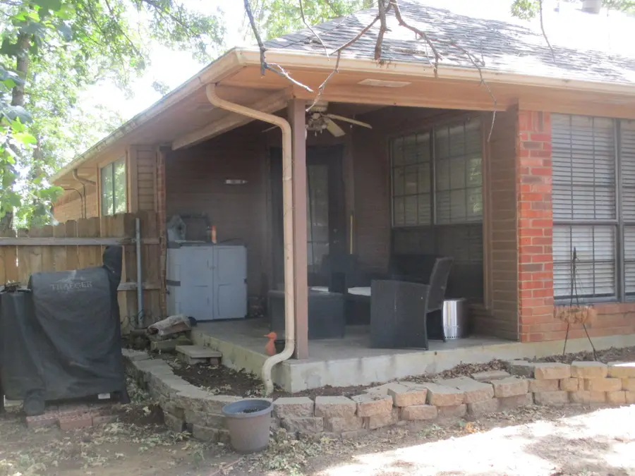2309 Oak Park Drive, Denton, TX 76209 - #2