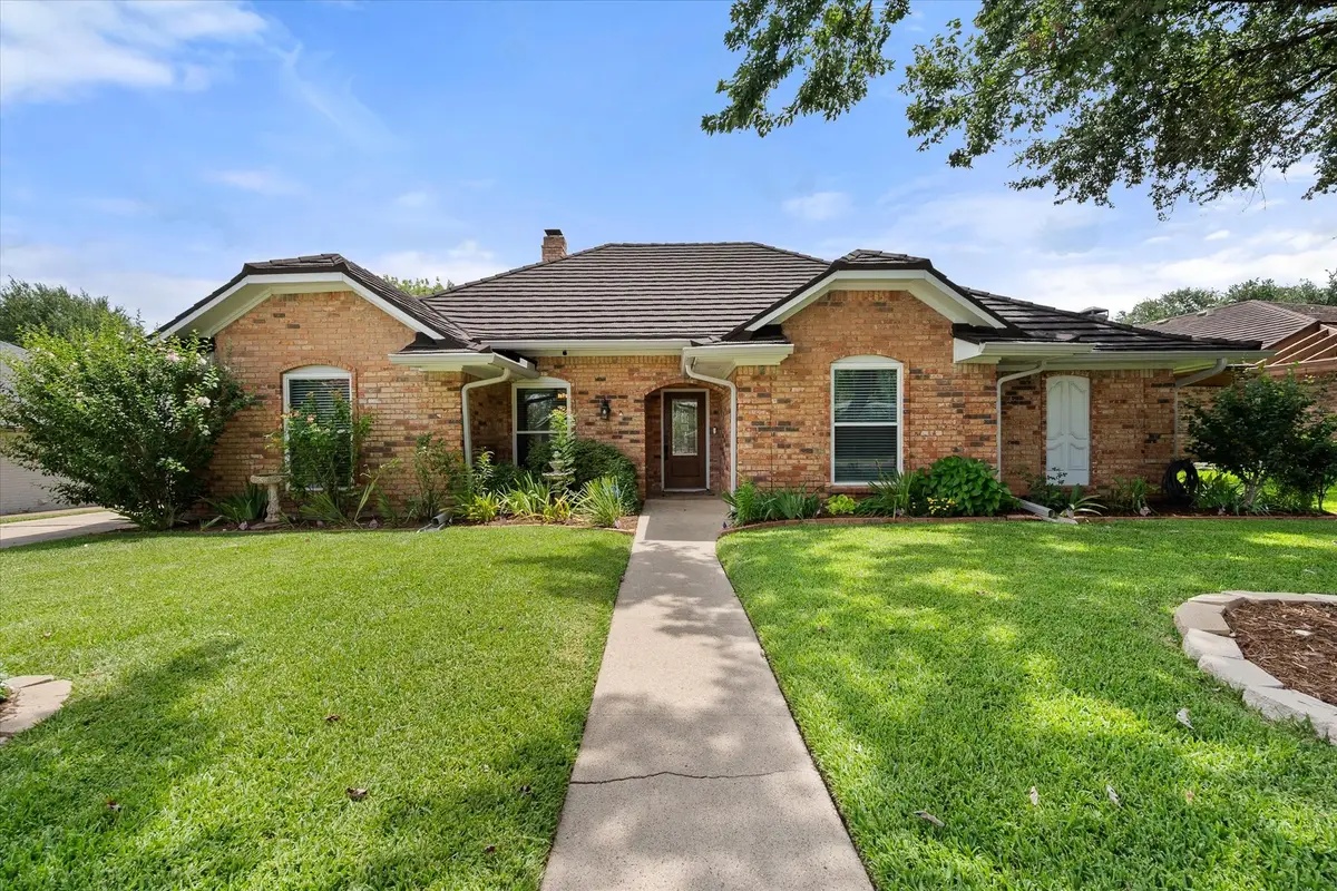 2603 Rivercrest Drive, Arlington, TX 76006 - #1