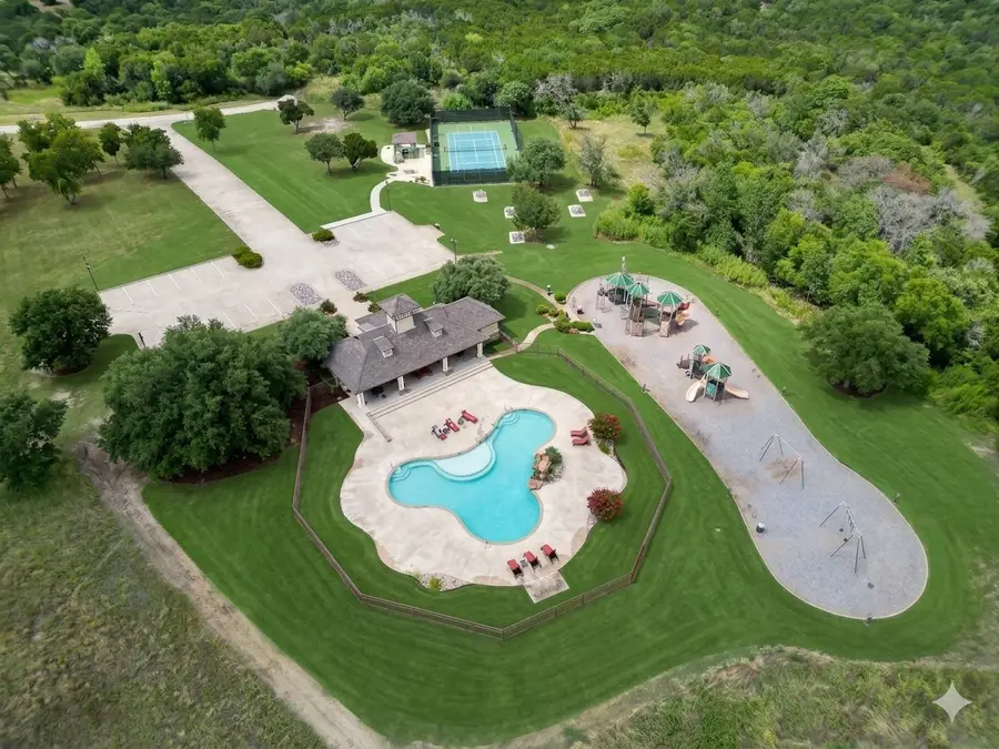 7301 Canterburg Drive, Cleburne, TX 76033 - #3