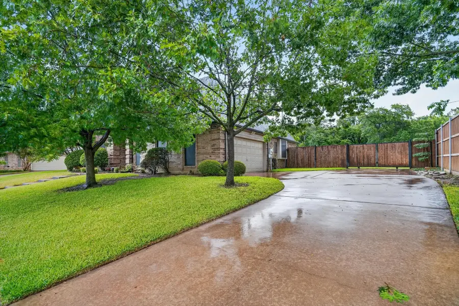 813 Cardinal Ridge Road, Burleson, TX 76028 - #2