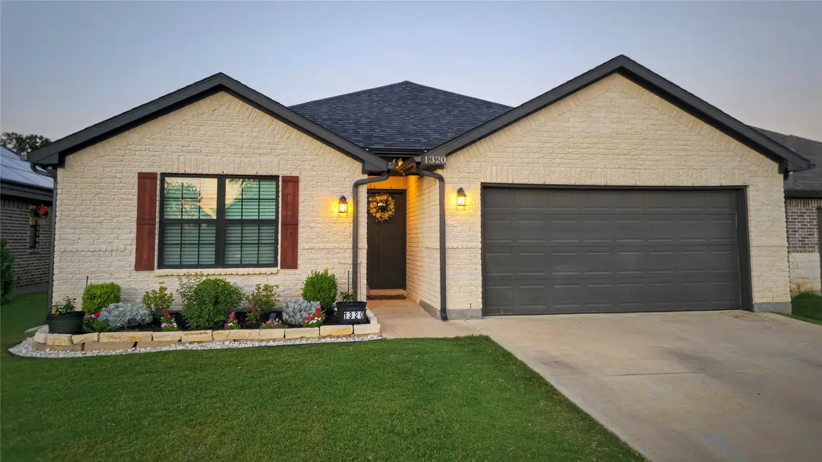 1320 Oak Valley, Denton, TX 76209 - #1