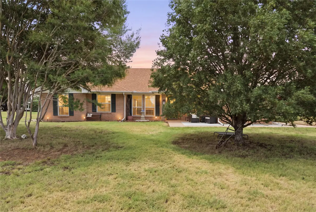 180 Bend Of The Bosque Road, China Spring, TX 76633 - #1