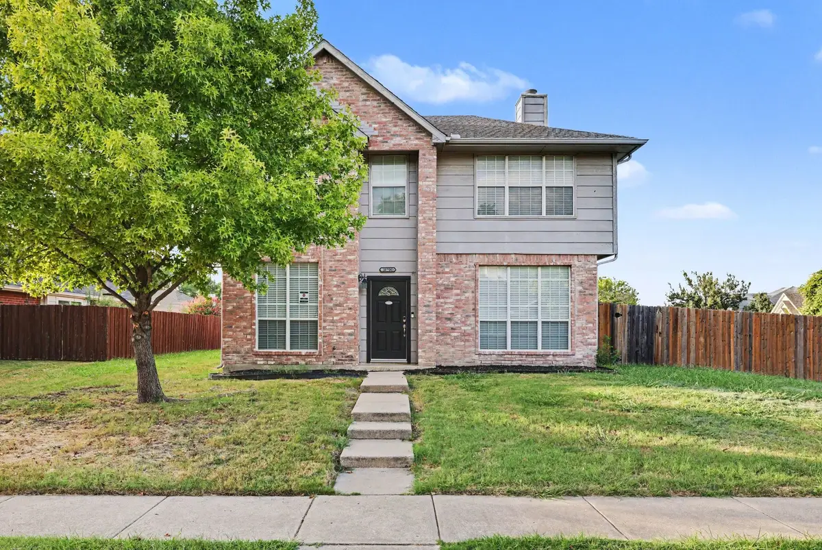 10700 Castle Drive, Frisco, TX 75035 - #1