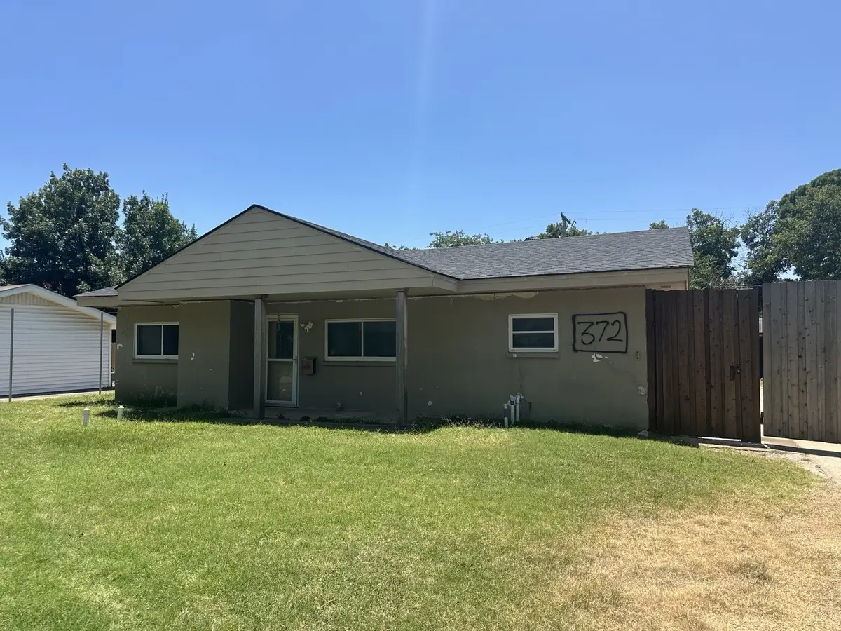 372 Edwards Street, Lewisville, TX 75057 - #1