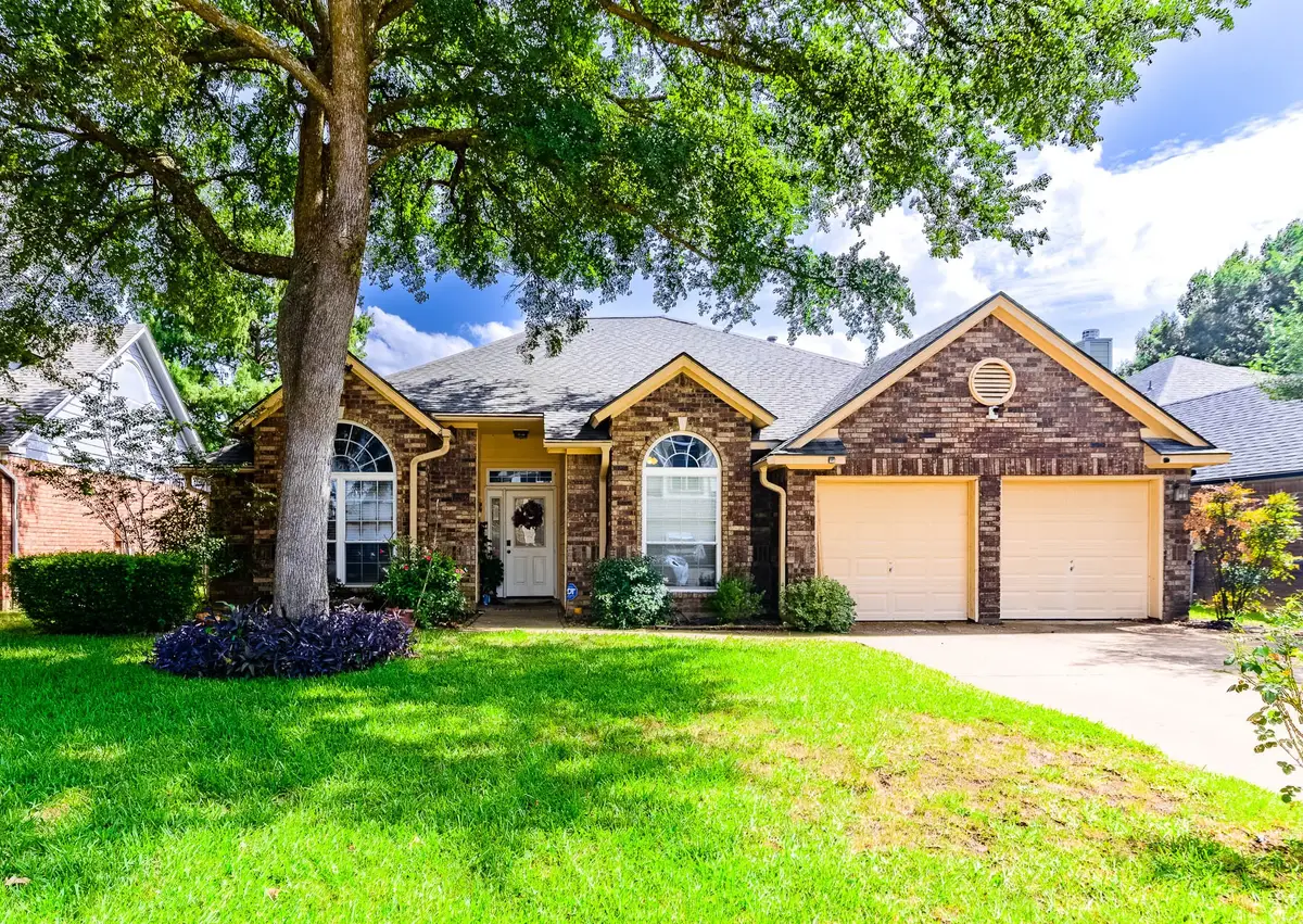 2206 S Branch Drive, Arlington, TX 76001 - #1