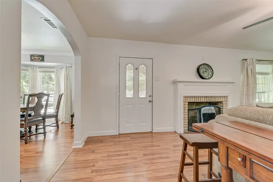 2630 Langdon Avenue, Dallas, TX 75235 - #2