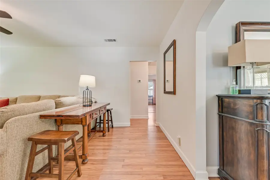 2630 Langdon Avenue, Dallas, TX 75235 - #3