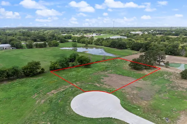 527 Caro Drive, West Tawakoni, TX 75474