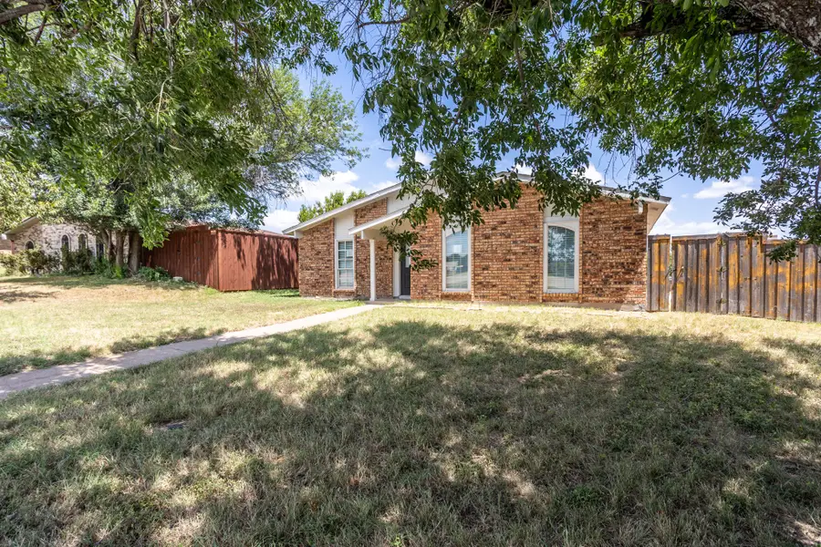 649 Eagle Drive, Desoto, TX 75115 - #2