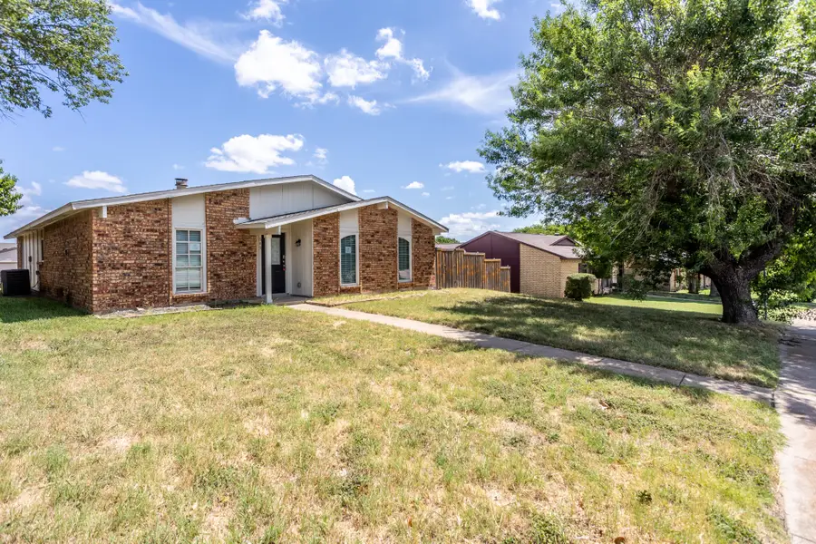 649 Eagle Drive, Desoto, TX 75115 - #3
