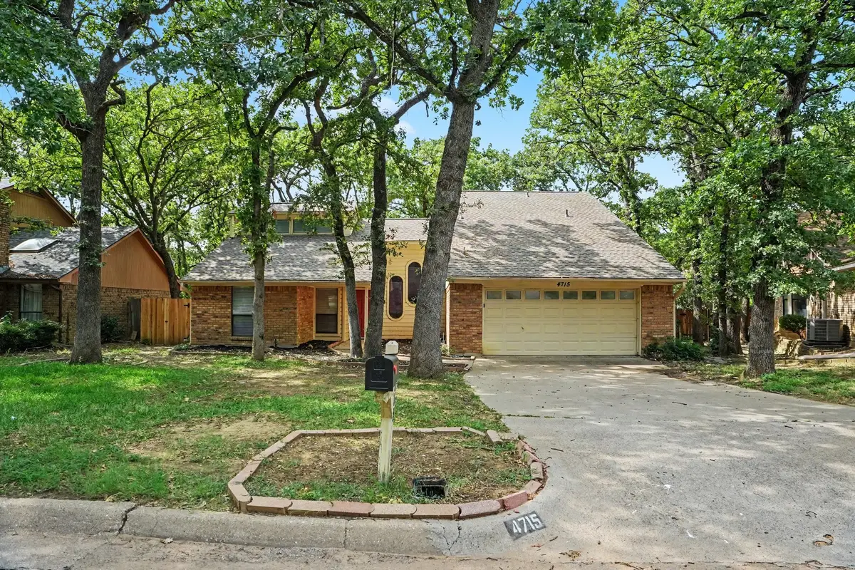 4715 Burning Springs Drive, Arlington, TX 76017 - #1