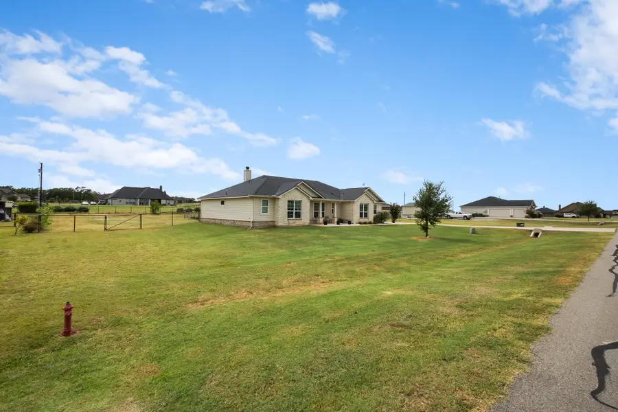 170 Spring Creek Circle, Paradise, TX 76073 - #3