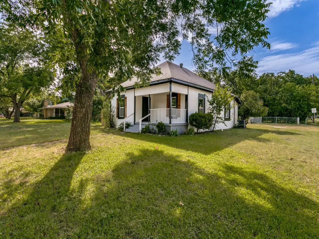 800 Euclid Street, Cleburne, TX 76033 - #1