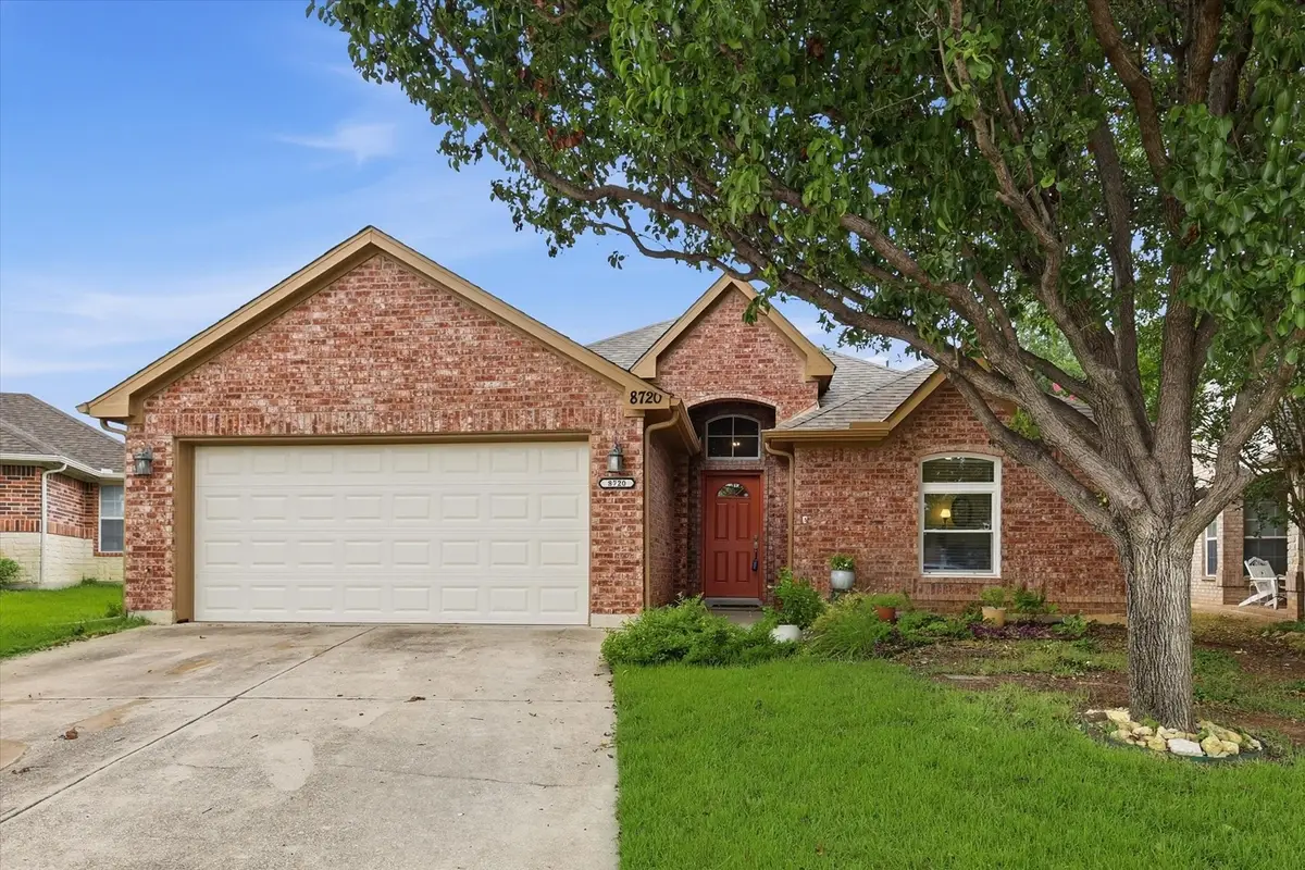 8720 Lariat Circle, Fort Worth, TX 76244 - #1