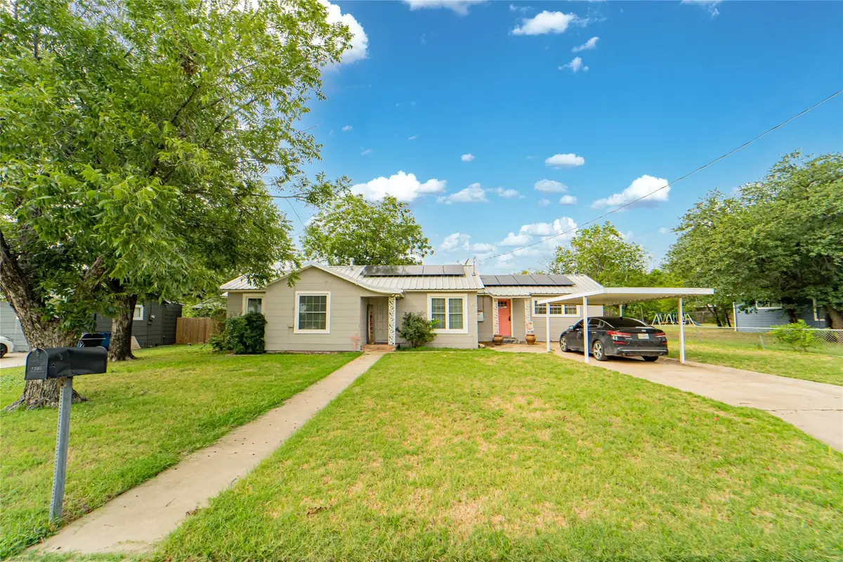1006 N Live Oak Street, Breckenridge, TX 76424 - #1