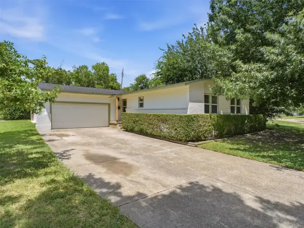 11207 Flamingo Lane, Dallas, TX 75218