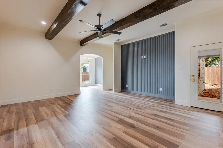119 Clover Circle, Weatherford, TX 76086 - #3