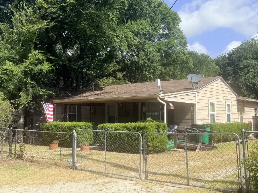 2070 County Road 3830, Quinlan, TX 75474 - #2