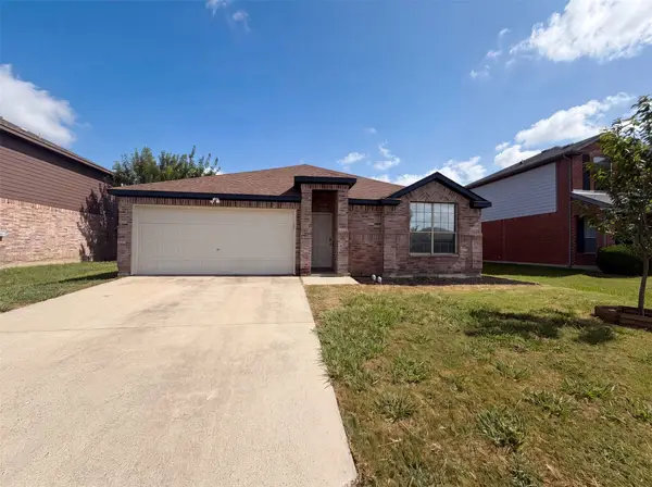143 Pintail Lane, Sanger, TX 76266
