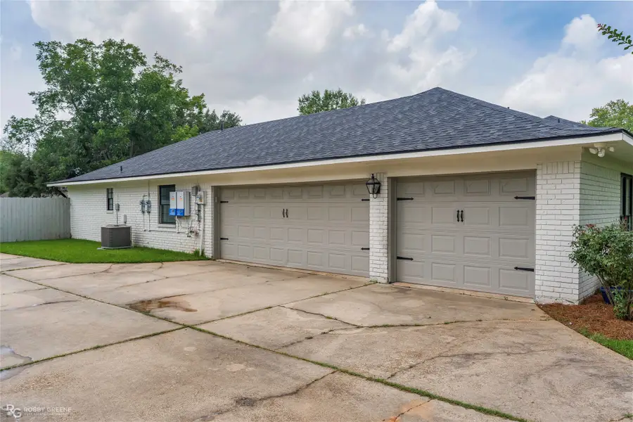5404 Coach Road, Bossier City, LA 71111 - #3
