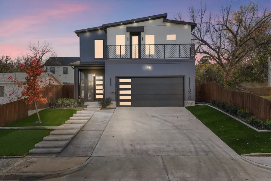 1320 Compton Street, Dallas, TX 75203 - #2