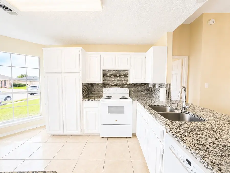 6212 Brookhaven Trail, Arlington, TX 76001 - #3
