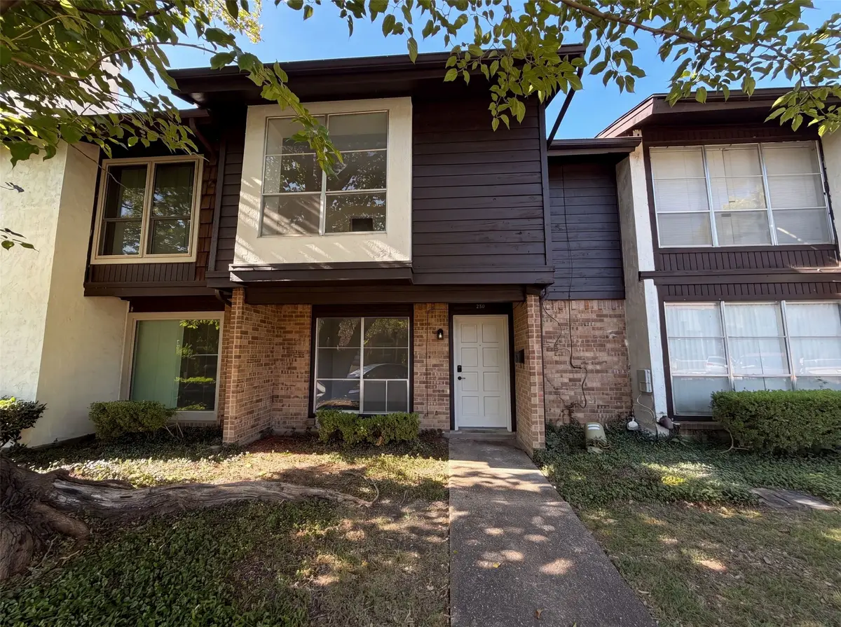 260 Rolling Hills Place, Lancaster, TX 75146 - #1
