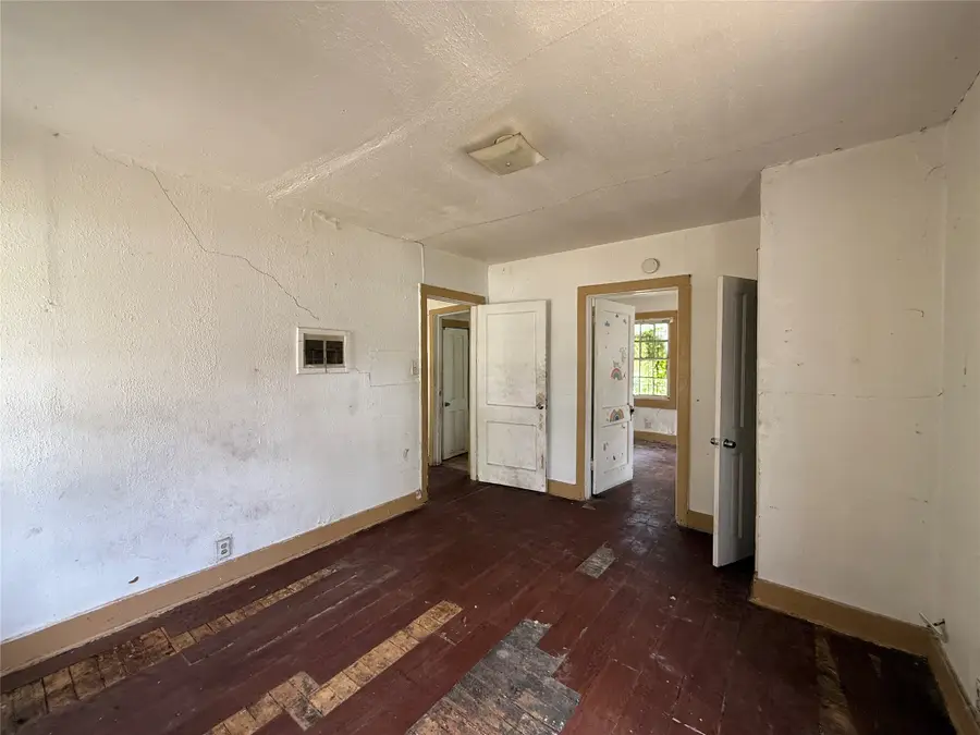 2318 Macon Street, Dallas, TX 75215 - #2