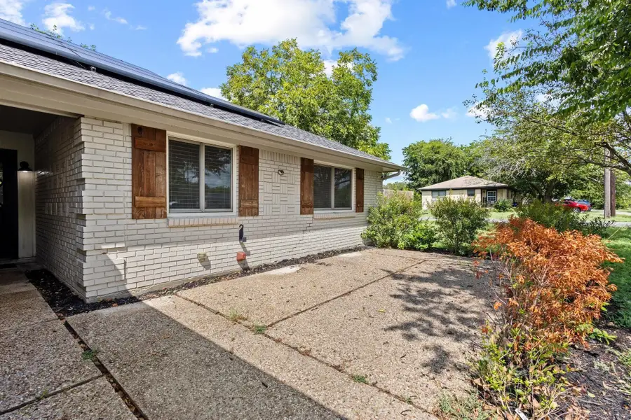 878 N Main Drive, Van Alstyne, TX 75495 - #3