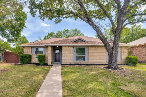 8010 Meadowlark Lane, Rowlett, TX 75088