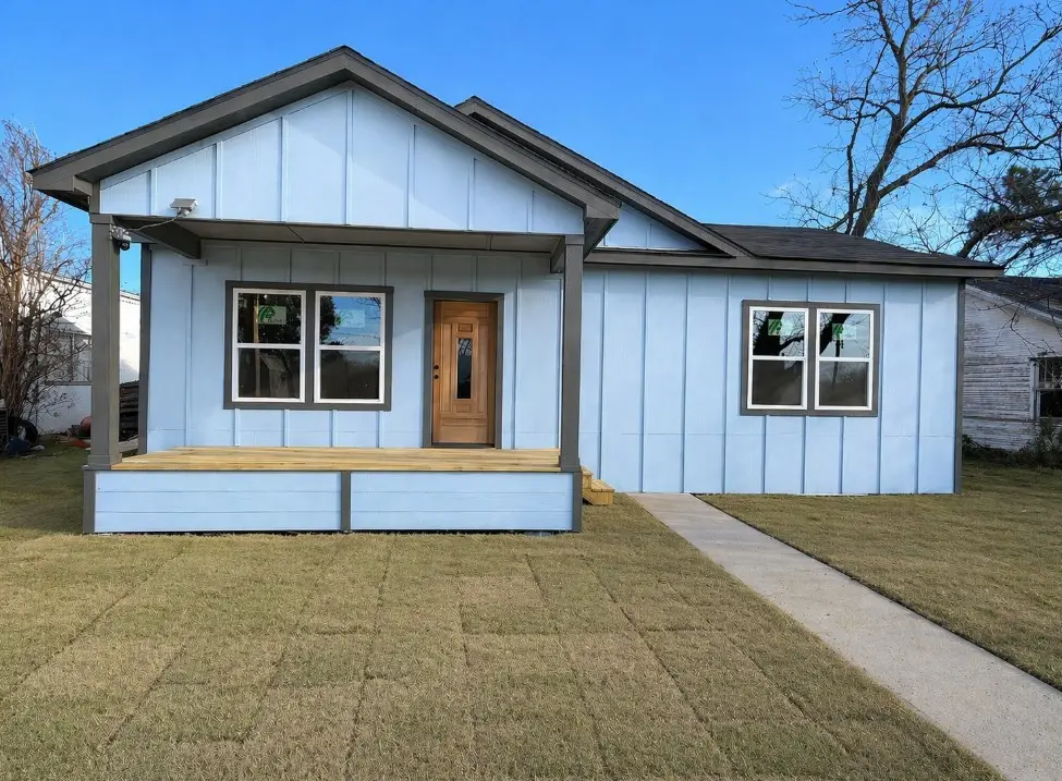 319 E Main Street, Ranger, TX 76470 - #1